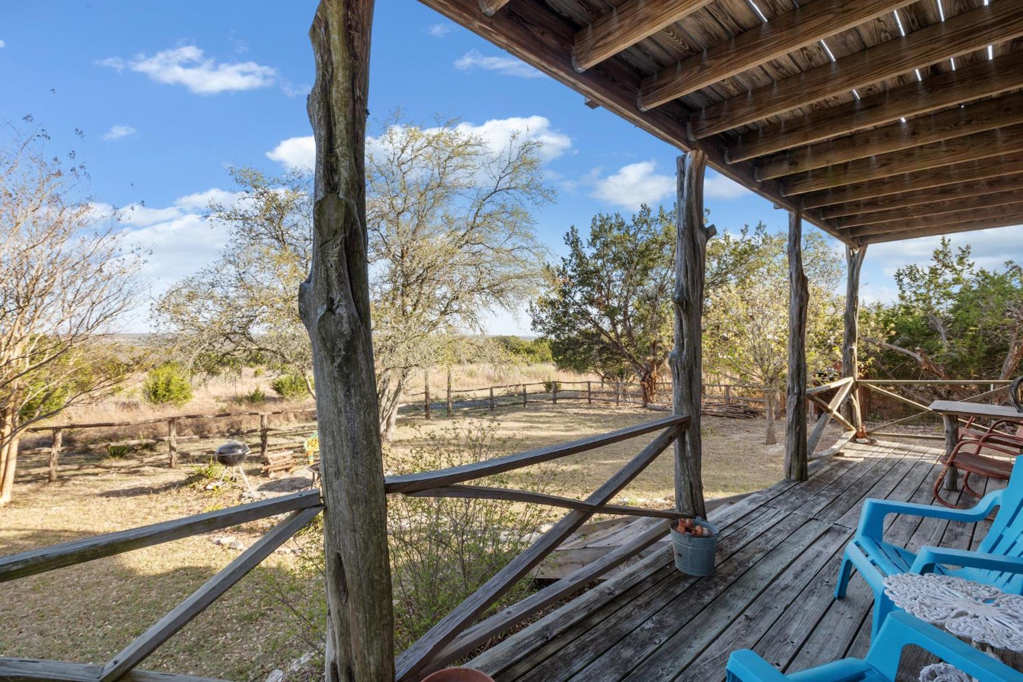 Mighty Oak Log Cabin Фредериксберг Экстерьер фото