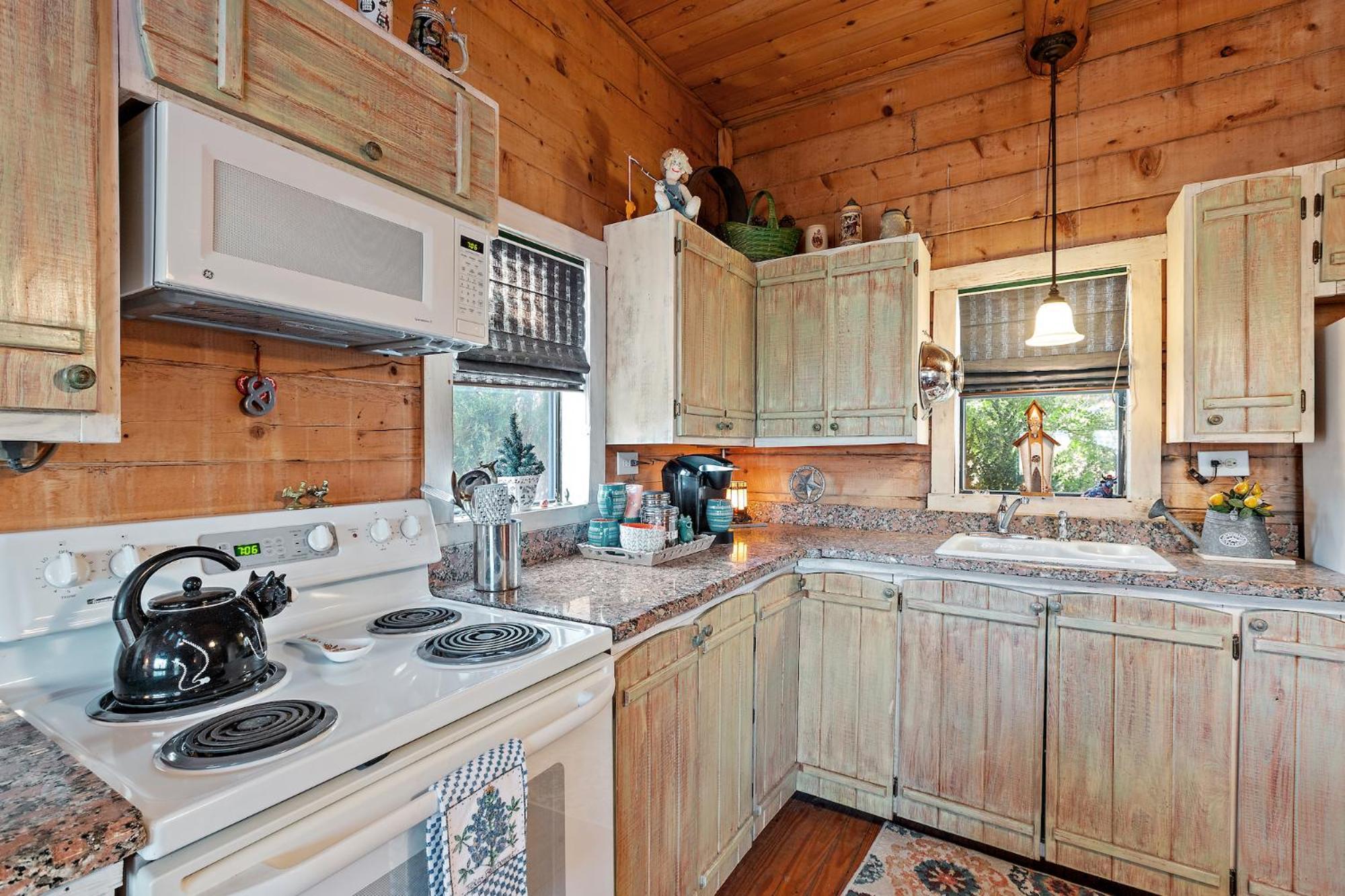 Mighty Oak Log Cabin Фредериксберг Экстерьер фото