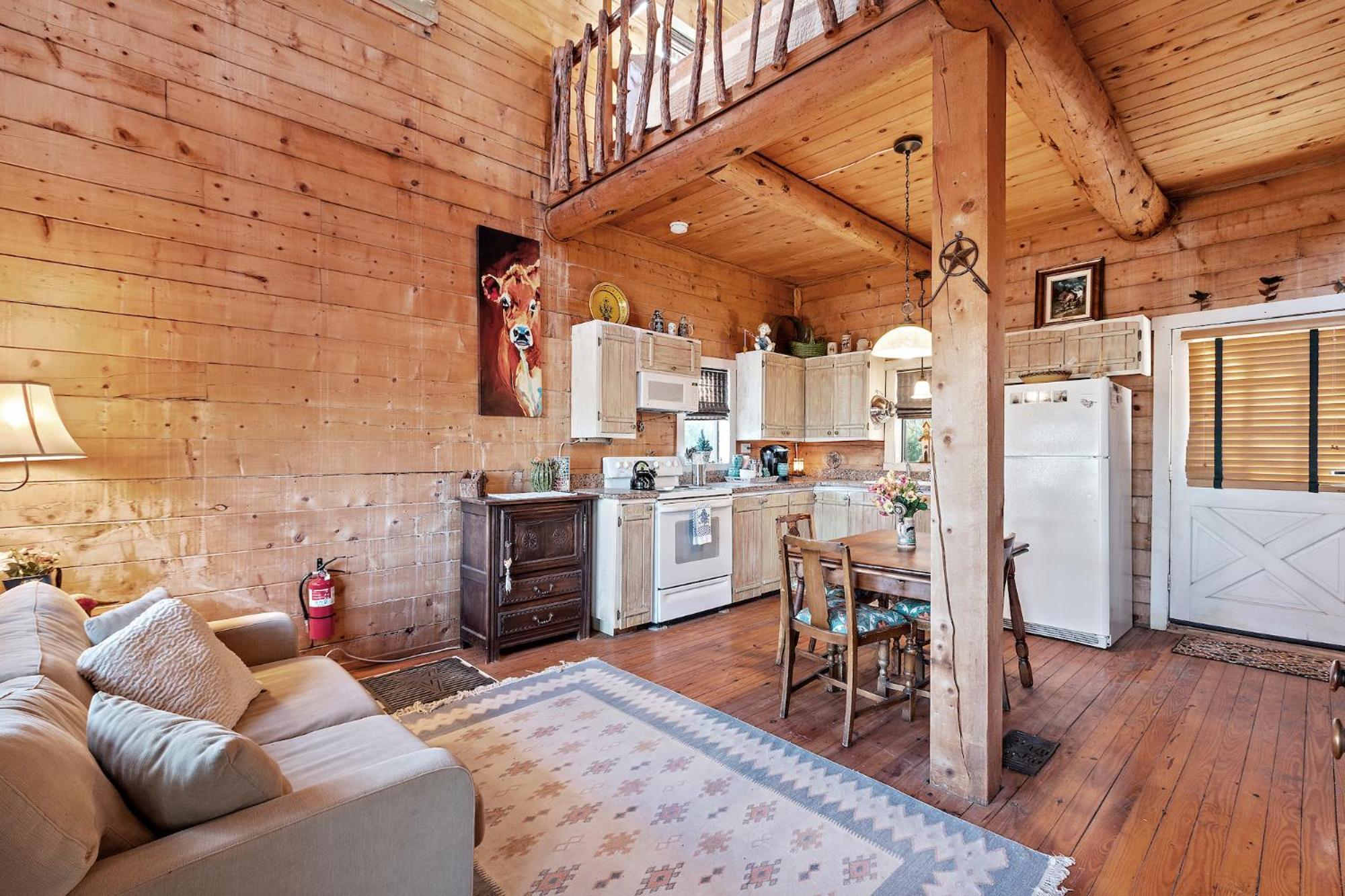 Mighty Oak Log Cabin Фредериксберг Экстерьер фото