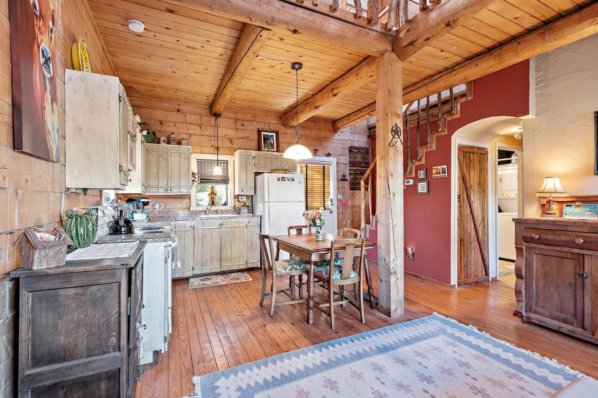 Mighty Oak Log Cabin Фредериксберг Экстерьер фото