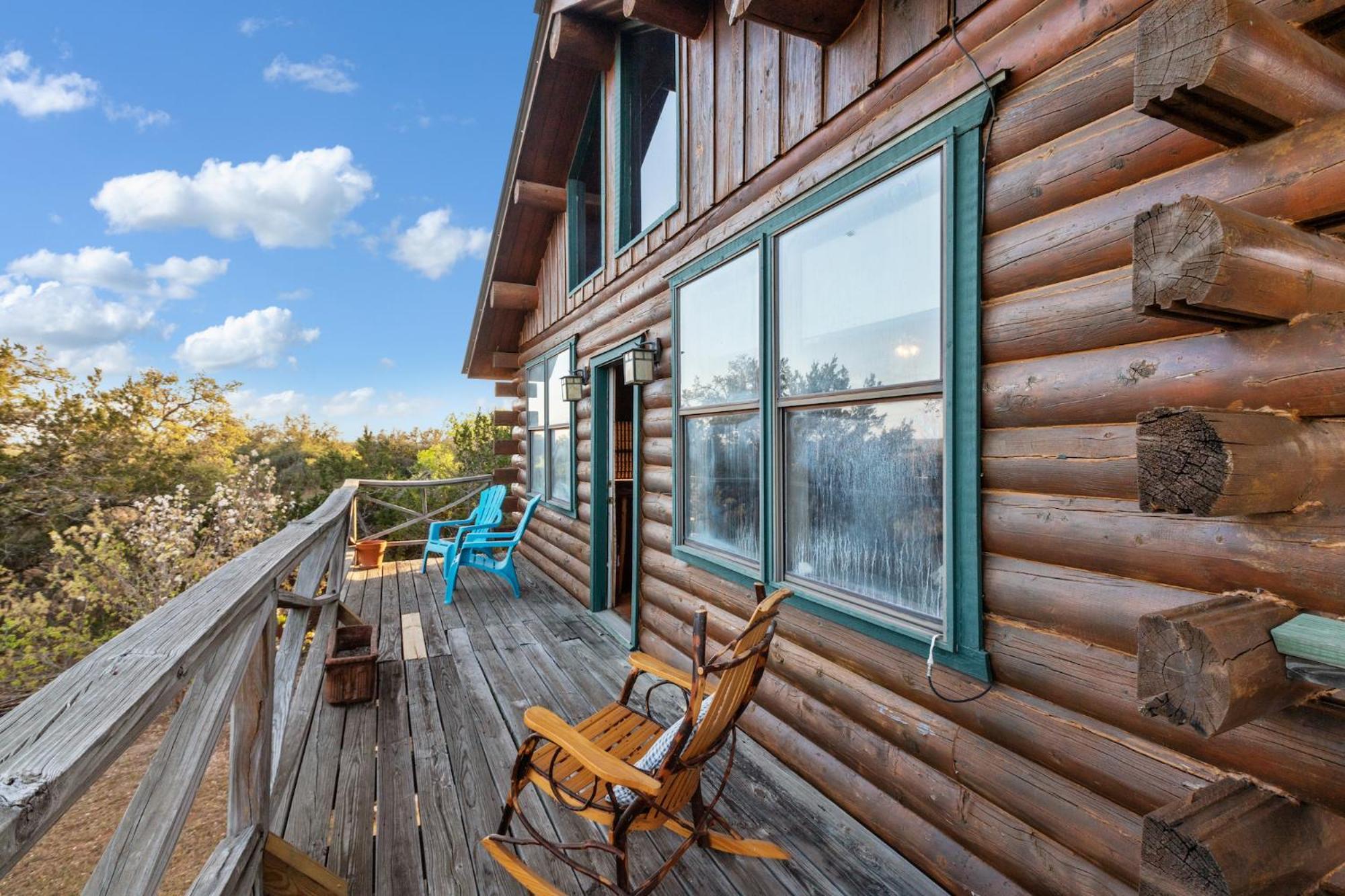 Mighty Oak Log Cabin Фредериксберг Экстерьер фото